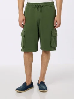 Kurze Cargohose für Herren in Militärgrün von Cargy