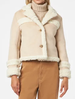 Kurze Damenjacke im Shearling-Stil