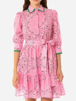 Kurzes Baumwollkleid Daisi mit Bandanna-Print und Stickereien