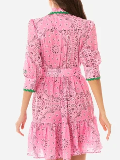 Kurzes Baumwollkleid Daisi mit Bandanna-Print und Stickereien