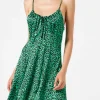 Kurzes Kleid mit Leopardenmuster