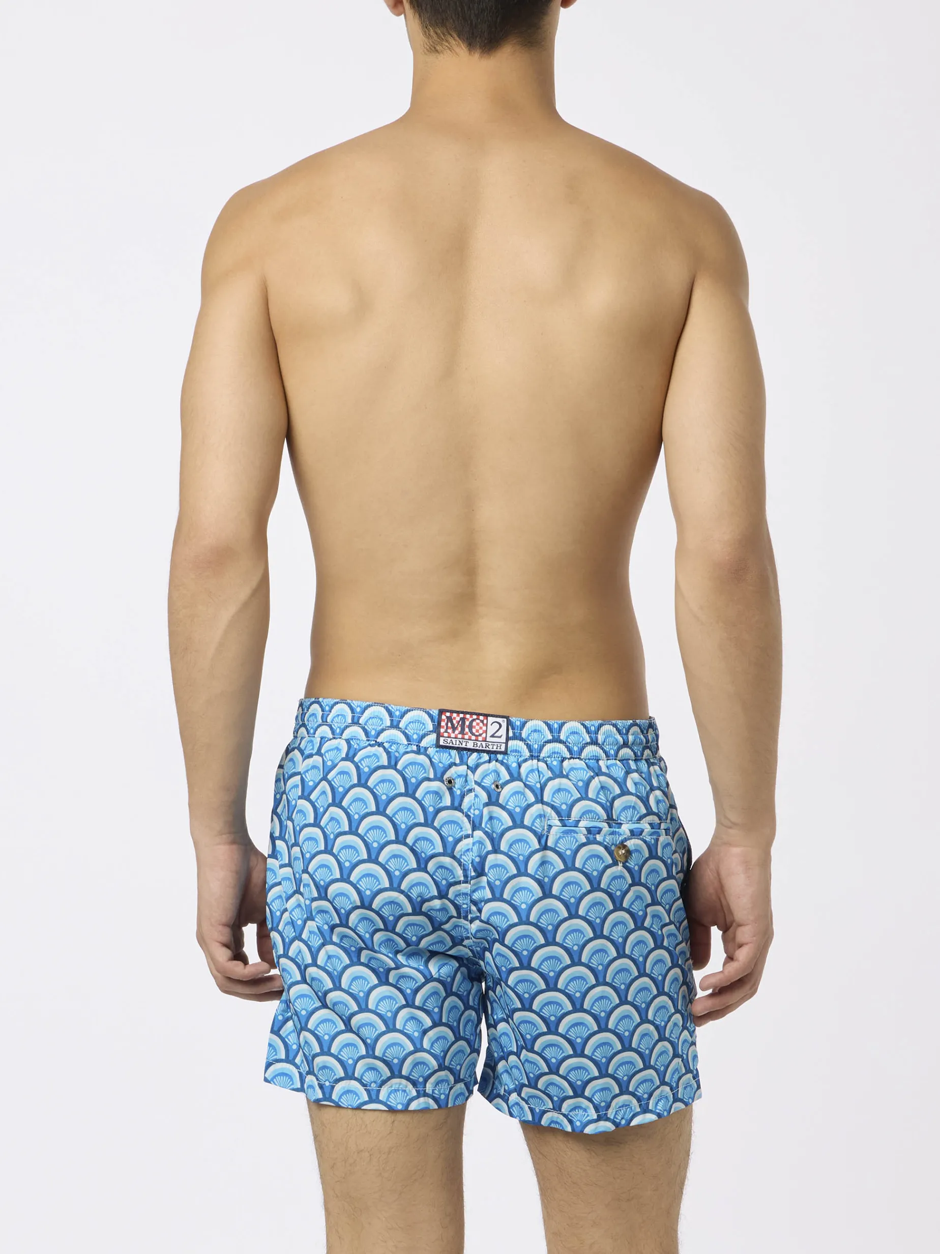 Man Comfort Badeshorts mit geometrischem Print