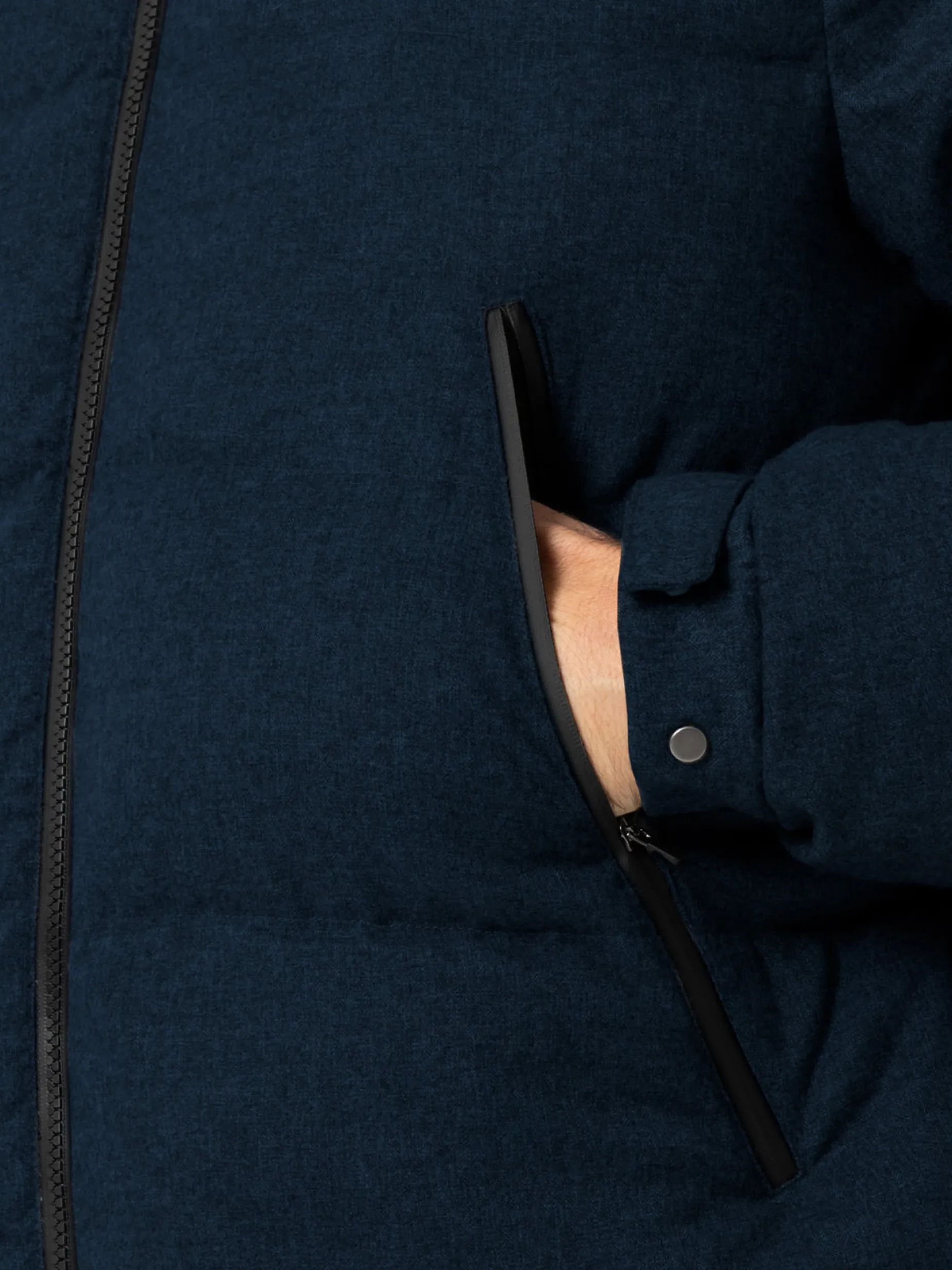 Marineblaue Steppjacke aus Flanell mit Kapuze für Herren von Maier