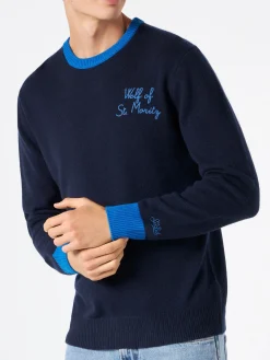 Marineblauer Herrenpullover mit „Wolf von St. Moritz“-Stickerei