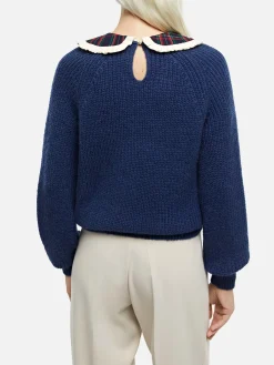 Marineblauer Rippenpullover Calia für Damen mit Schottenmusterkragen und Schleife