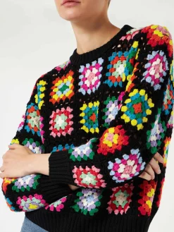 Mehrfarbiger Häkelpullover für Damen