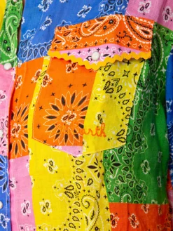 Mehrfarbiges Leinenhemd mit Bandana-Print