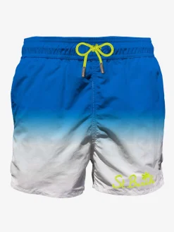 Mittellange Badeshorts in Weiß- und Blautönen