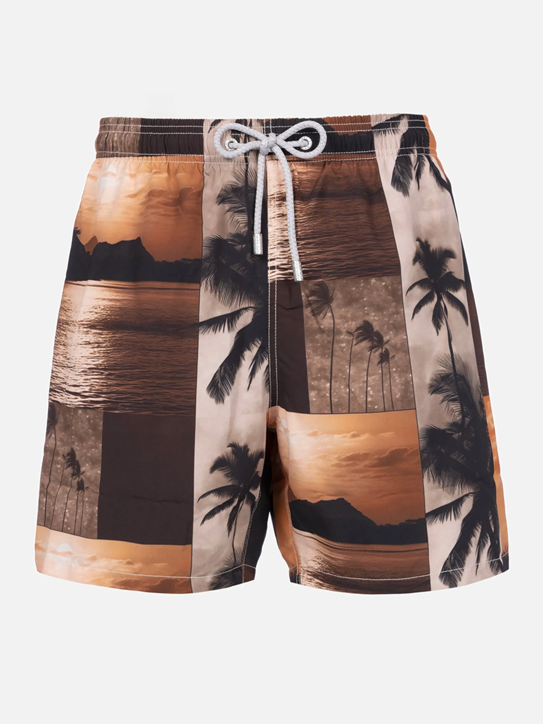 Mittellange Gustavia-Badeshorts für Herren mit Foto-Sonnenuntergang-Print | AI CO-CREATED DESIGN BY RICKDICK - POWERED BY RED-EYE