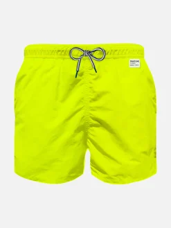 Neongelbe Badeshorts für Jungen | PANTONE® SONDERAUSGABE