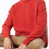 Orangefarbener Herrenpullover mit Rundhalsausschnitt und St. Barth-Stickerei