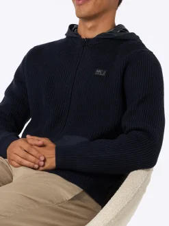 Pullover mit durchgehendem Reißverschluss von Wiberg mit Kapuze aus technischem Stoff und Taschen