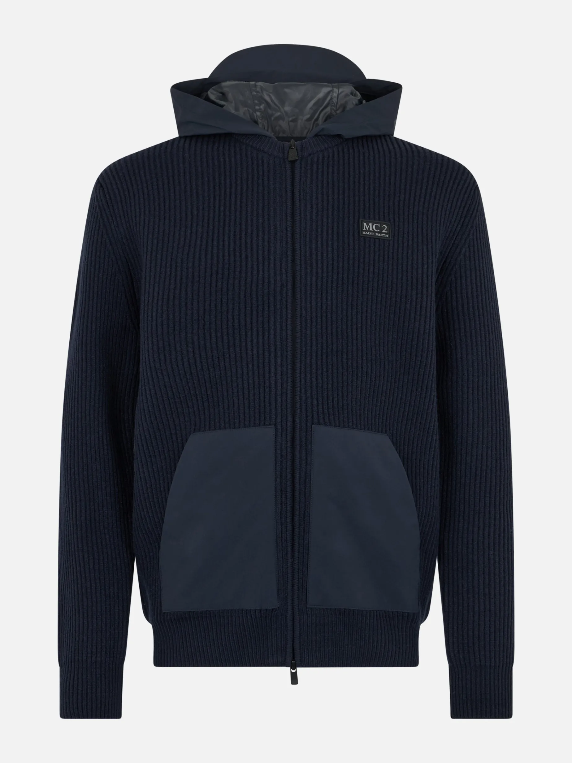 Pullover mit durchgehendem Reißverschluss von Wiberg mit Kapuze aus technischem Stoff und Taschen