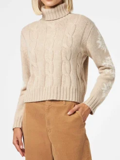 Rollkragenpullover für Damen mit Flechtmuster und Schneeflocken-Strasssteinen