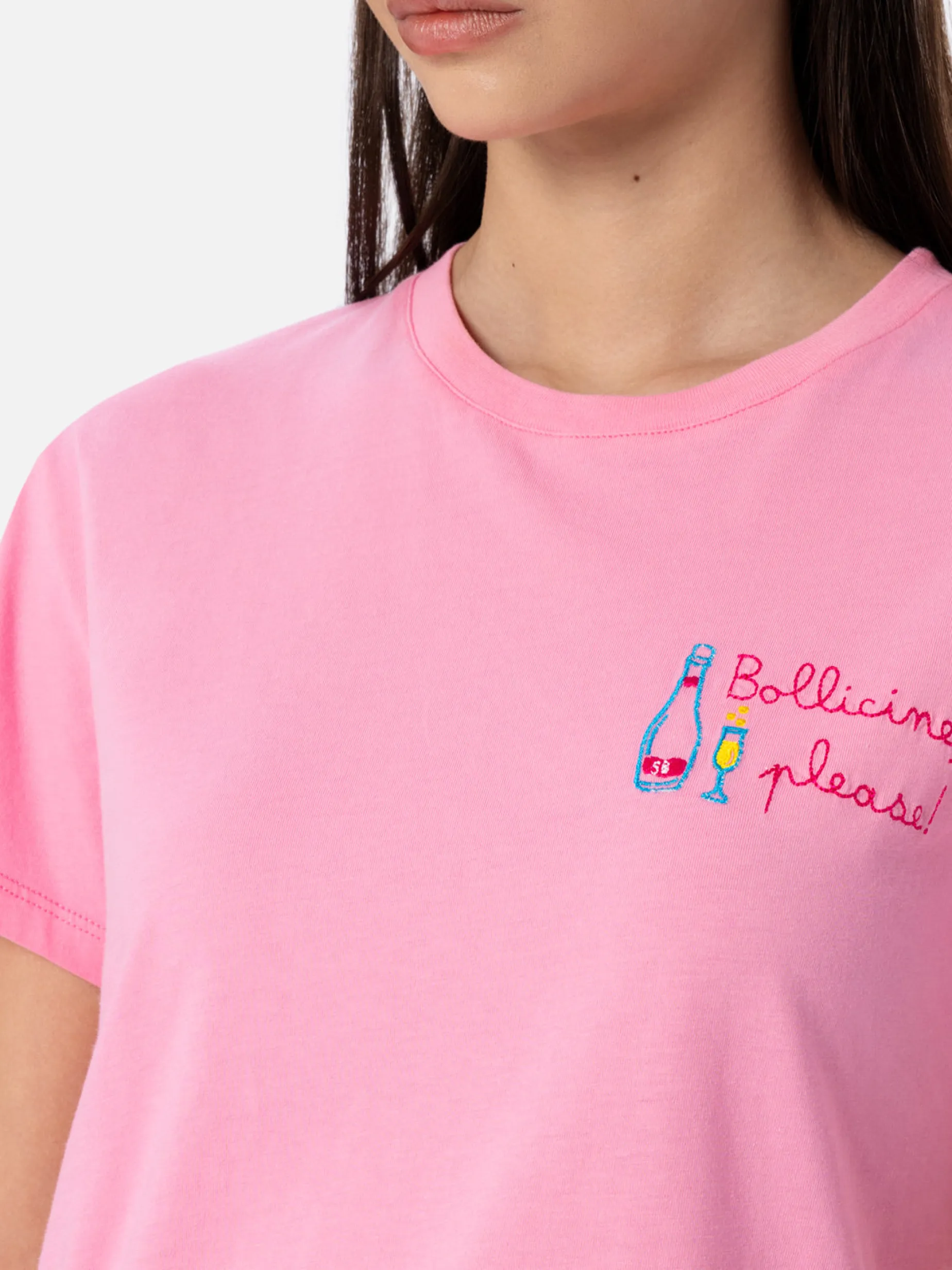 Rosa Damen-T-Shirt Emilie aus Baumwolljersey mit Rundhalsausschnitt und Stickerei „Bollicine, please“