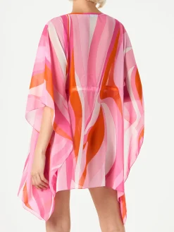 Rosa und orangefarbener Kaftan mit Wellenmuster