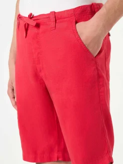 Rote Leinen-Bermuda-Shorts