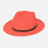 Roter Chapeaux-Hut