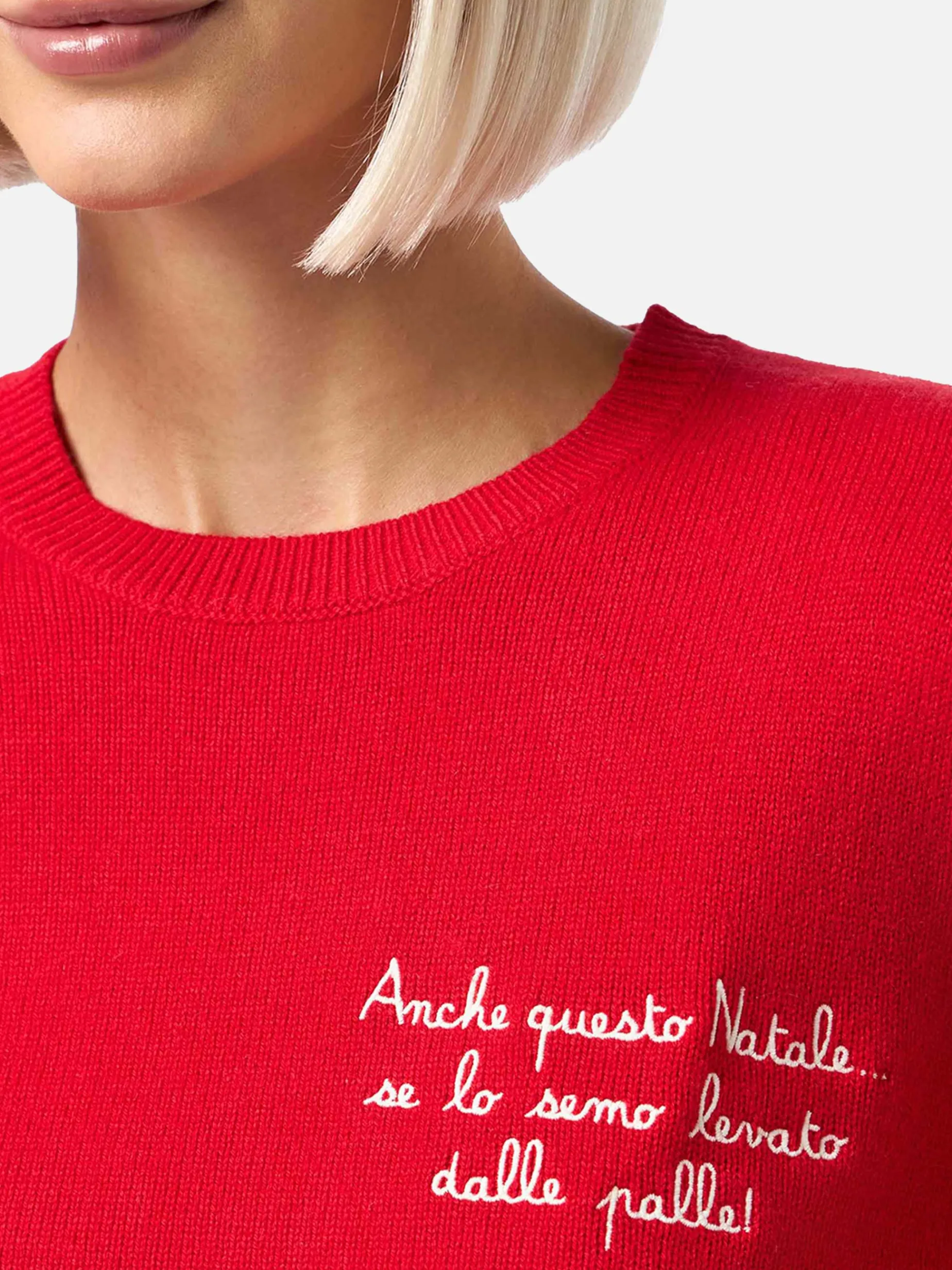 Roter Damenpullover „New Queen“ mit „Anche questo Natale...“-Stickerei | VACANZE DI NATALE SONDERAUSGABE