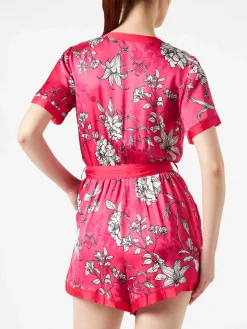 Roter kurzer Overall mit weißem Blumendruck