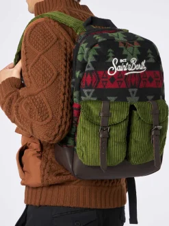 Rucksack mit Navajo-Aufdruck