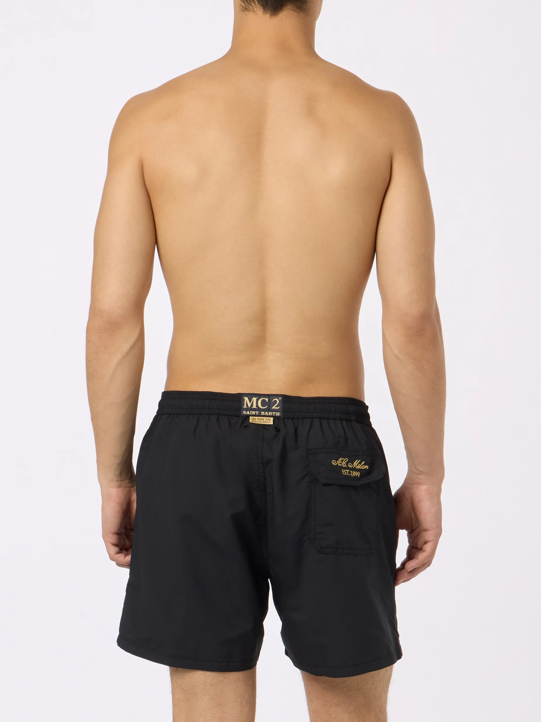 Schwarze mittellange Badeshorts Patmos für Herren mit Milan 125-Stickerei | AC MILAN 125 SPECIAL EDITION