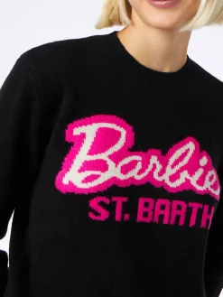 Schwarzer Damenpullover mit Rundhalsausschnitt und Barbie-Aufdruck | BARBIE-SONDEREDITION