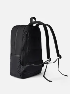Schwarzer Nylon-Rucksack mit Reißverschlusstaschen