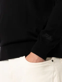 Schwarzer Pullover aus Merinowolle von Man Regent