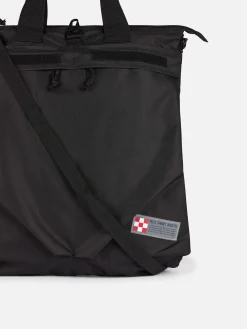 Schwarzer Rucksack Helmut aus technischem Stoff
