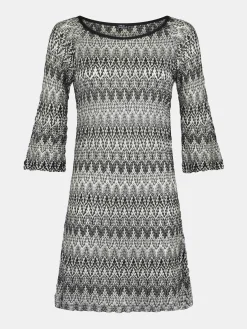 Schwarz-weiß gestricktes Chevron-Minikleid