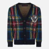Strickjacke mit Schottenmuster und Aufnäher