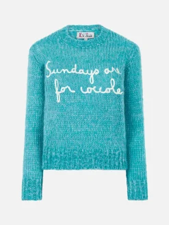 Weicher, kurz geschnittener Damenpullover mit Rundhalsausschnitt und „Sundays are for Coccole“-Stickerei