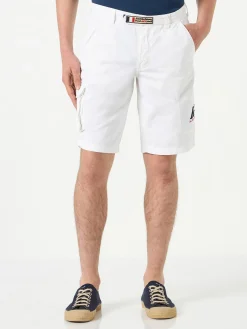 Weiße Cargo-Bermuda mit Taschen