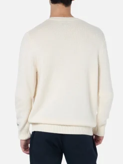 Weißer Herrenpullover Bombardino mit Après-Ski-Stickerei